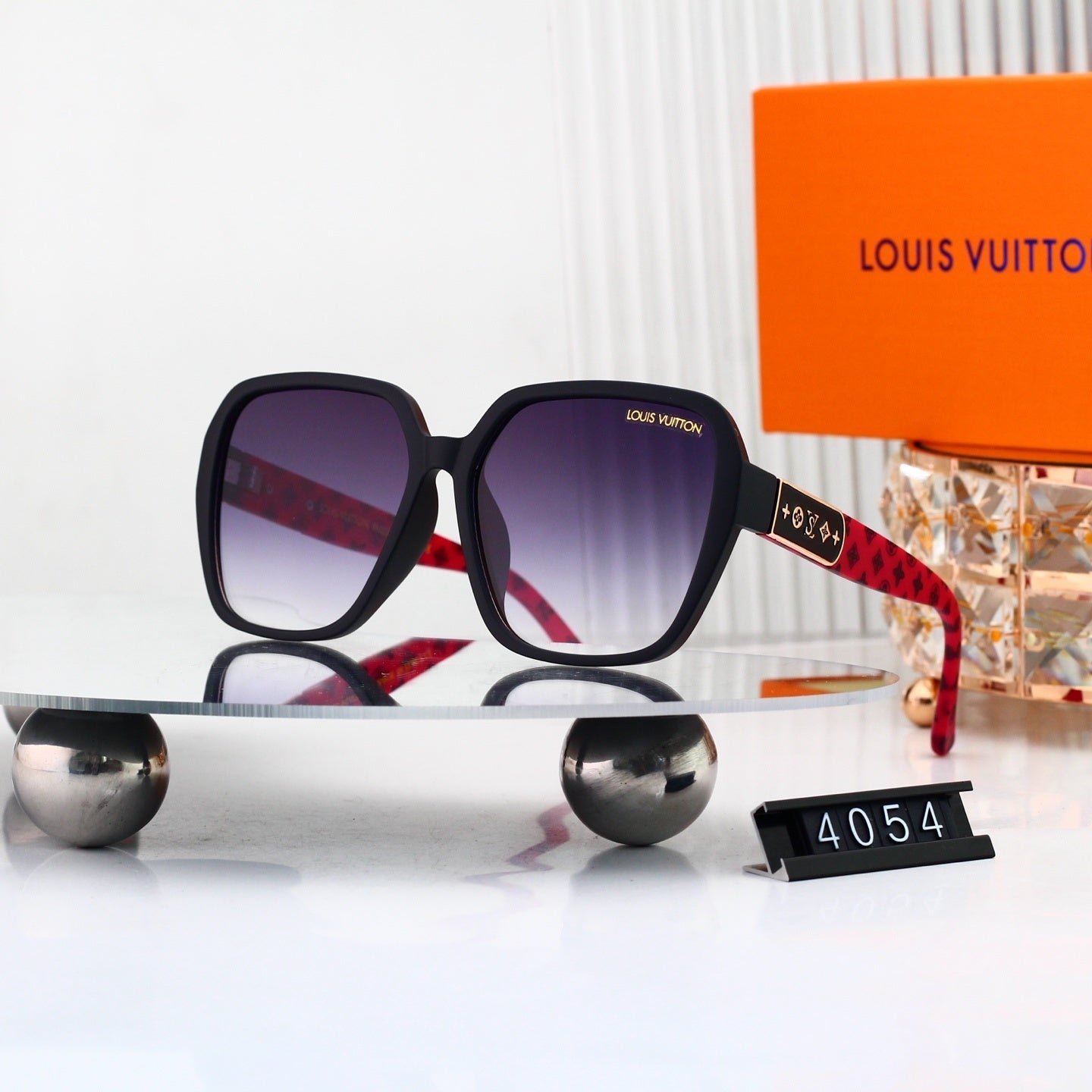 Louis vuitton Monogram Temples Oversized Sunglasses 4054 Butterfly