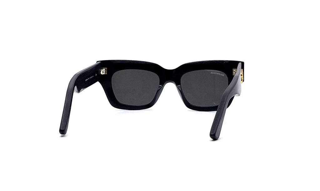 Balenciaga - BB0234S (001) Square