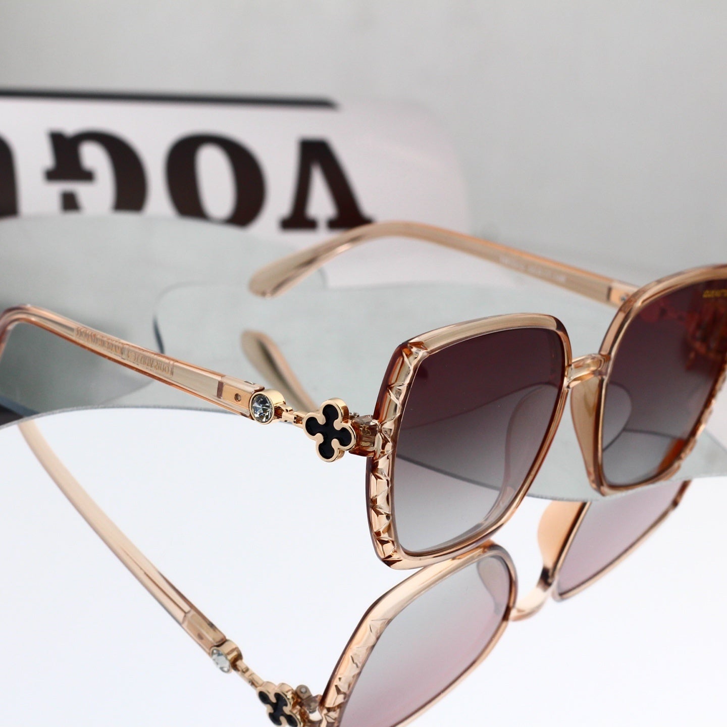 Louis vuitton Vintage Oversized Fashion Sunglasses in Multiple Colors 68823 Mixed