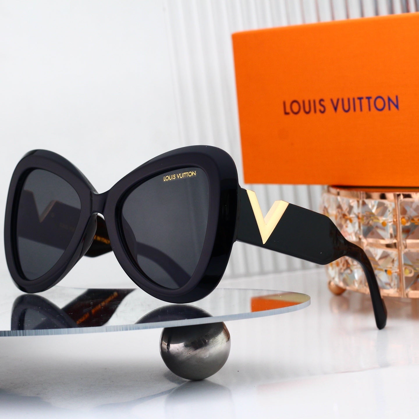 Louis vuitton Cat Eye Sunglasses 4362 Cat-Eye