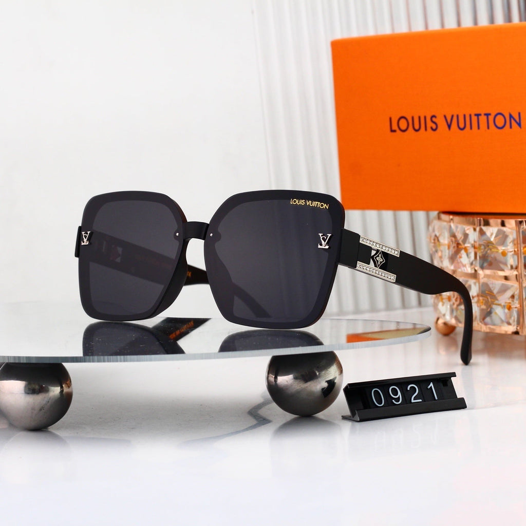 Louis vuitton Metal Logo Oversized Sunglasses 0921 Butterfly