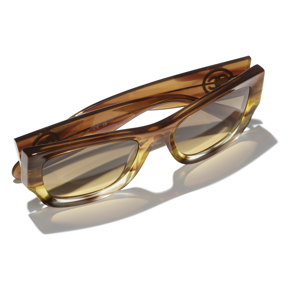 CHANEL 5507 Cat-Eye