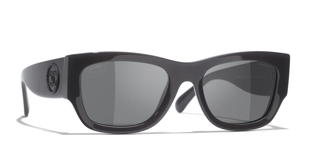 CHANEL 5507 Cat-Eye