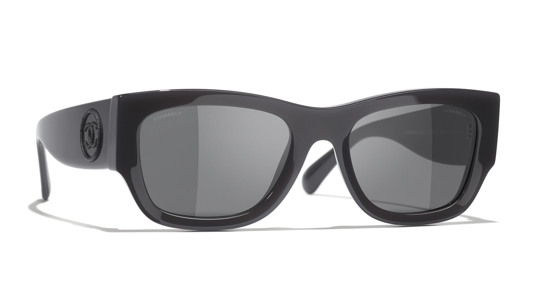 CHANEL 5507 Cat-Eye