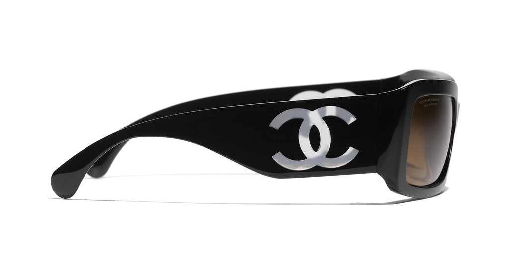 CHANEL 5526 Cat-Eye