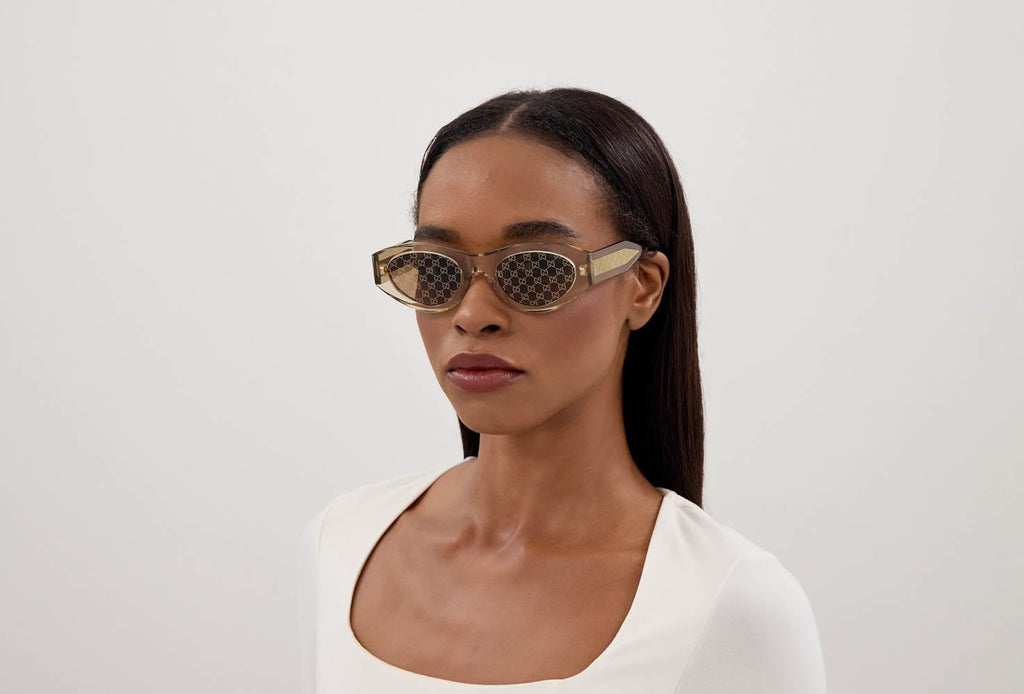 Gucci GG2065S Oval