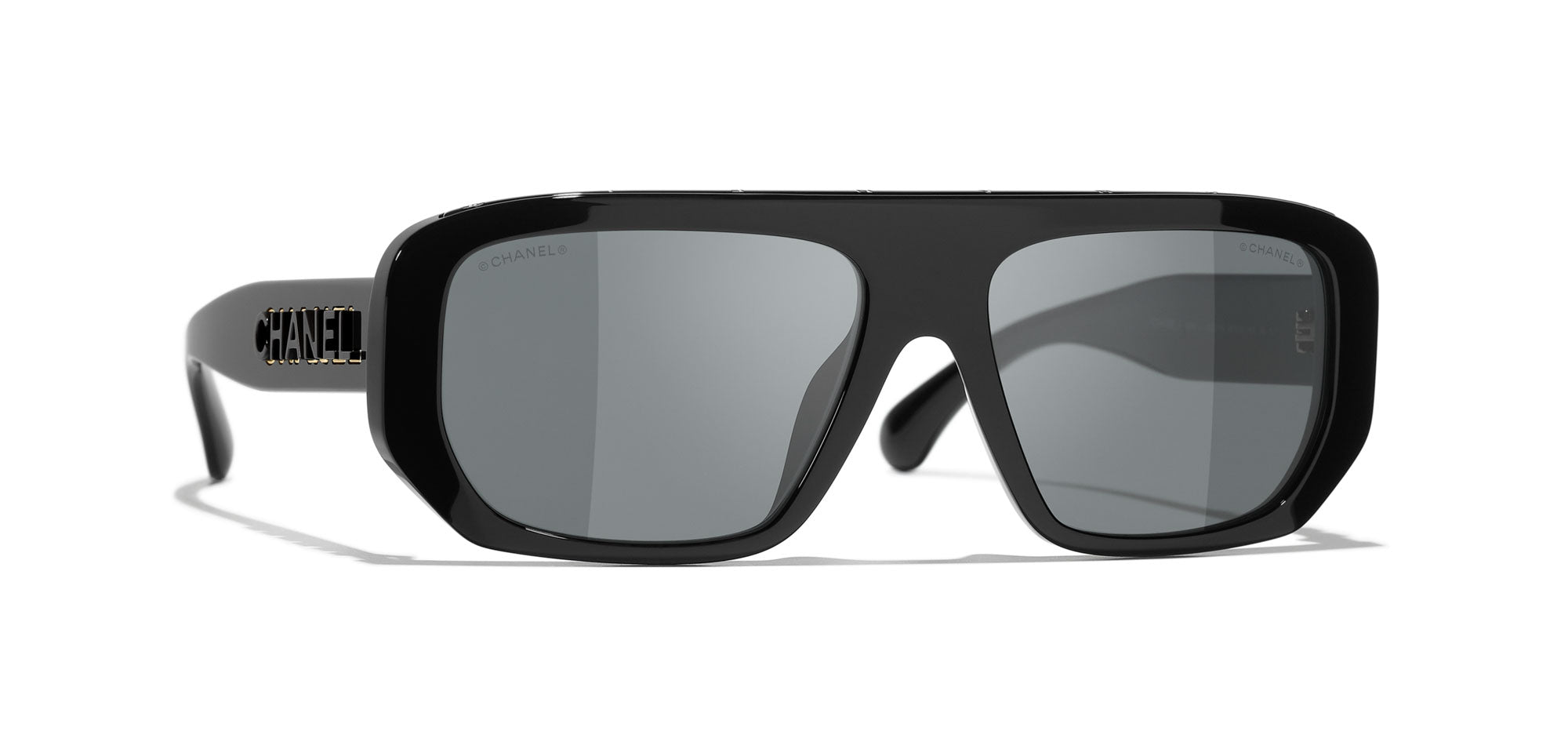CHANEL 5556U Cat-Eye