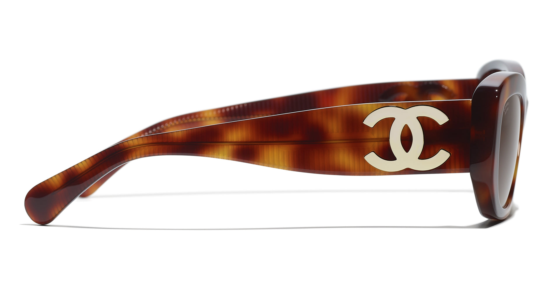CHANEL 5493 Square
