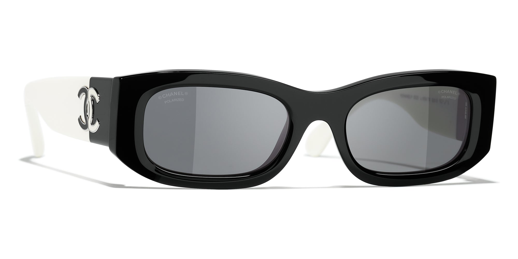 CHANEL 5525 Cat-Eye