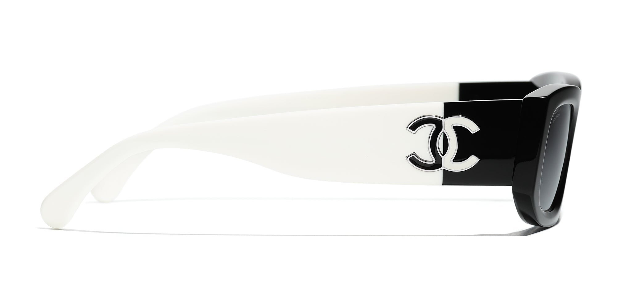 CHANEL 5525 Cat-Eye