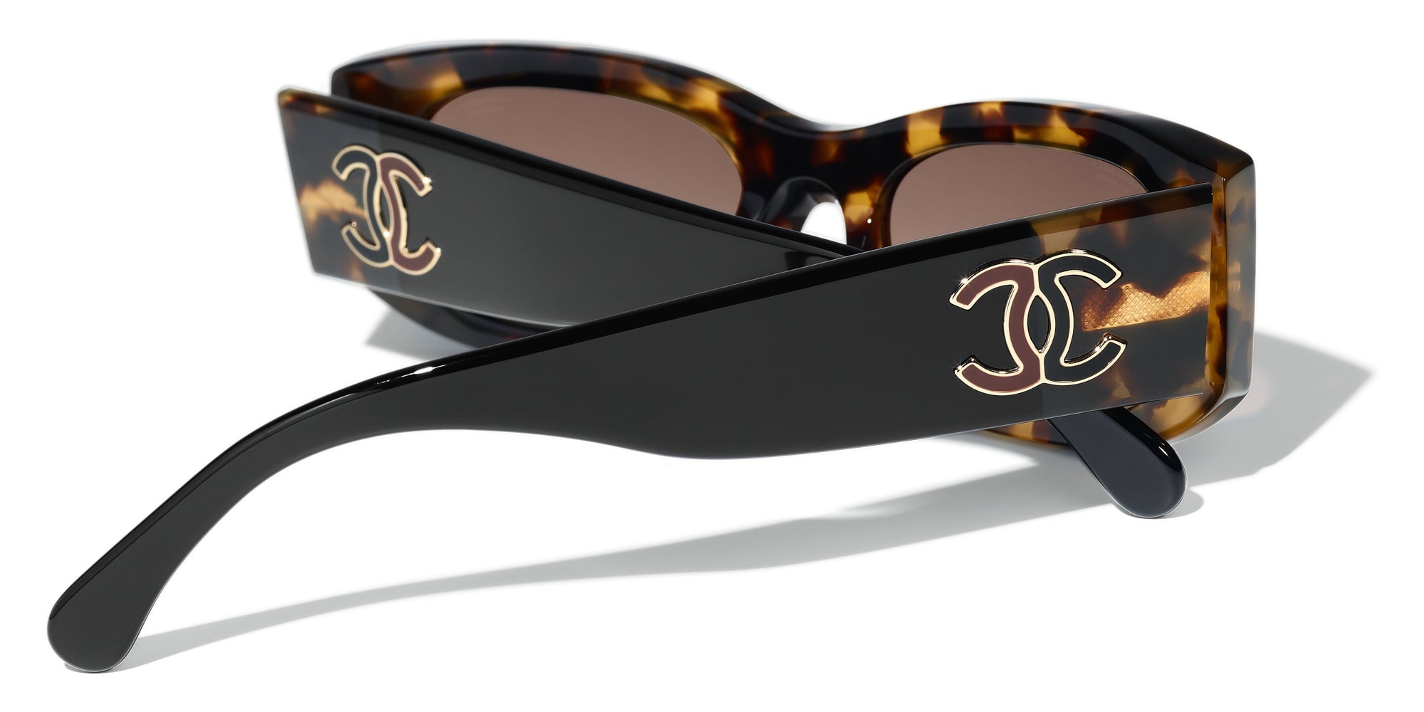 CHANEL 5525 Cat-Eye