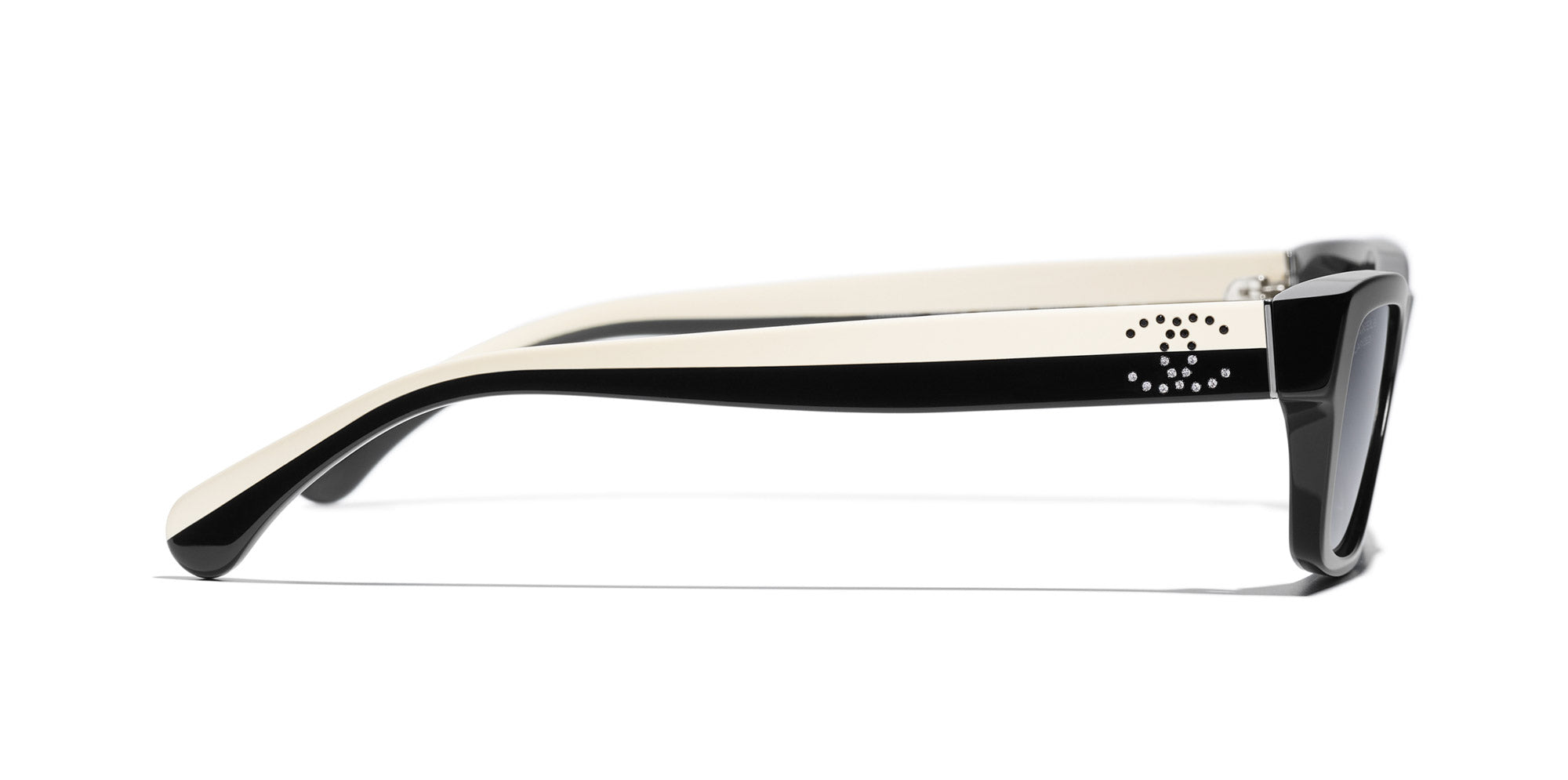 CHANEL 5564B Cat-Eye