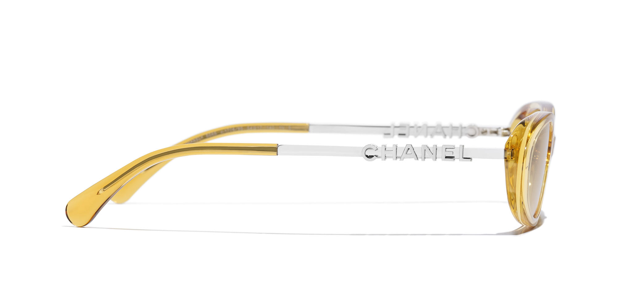 CHANEL 5565 Cat-Eye