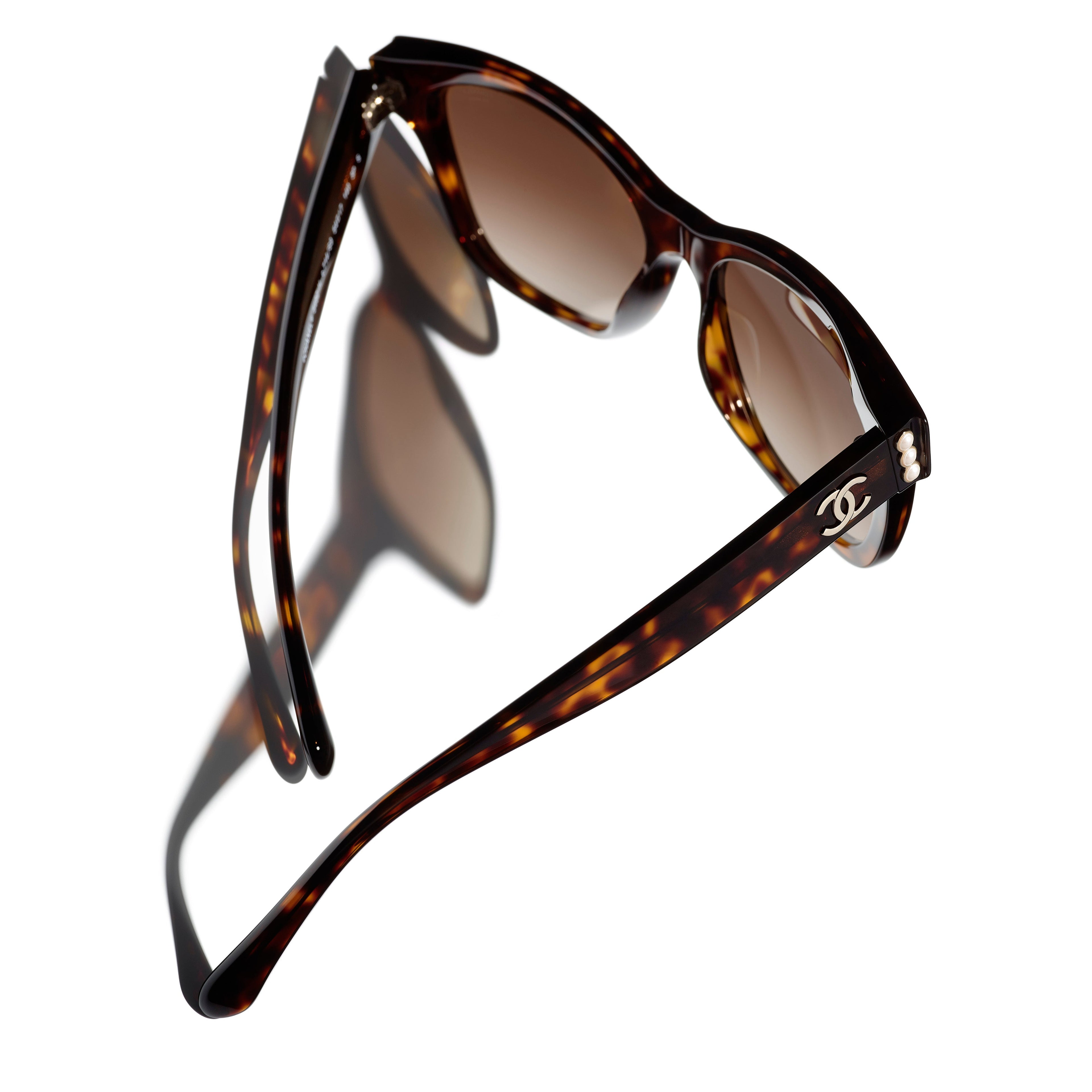 CHANEL 5482H Square
